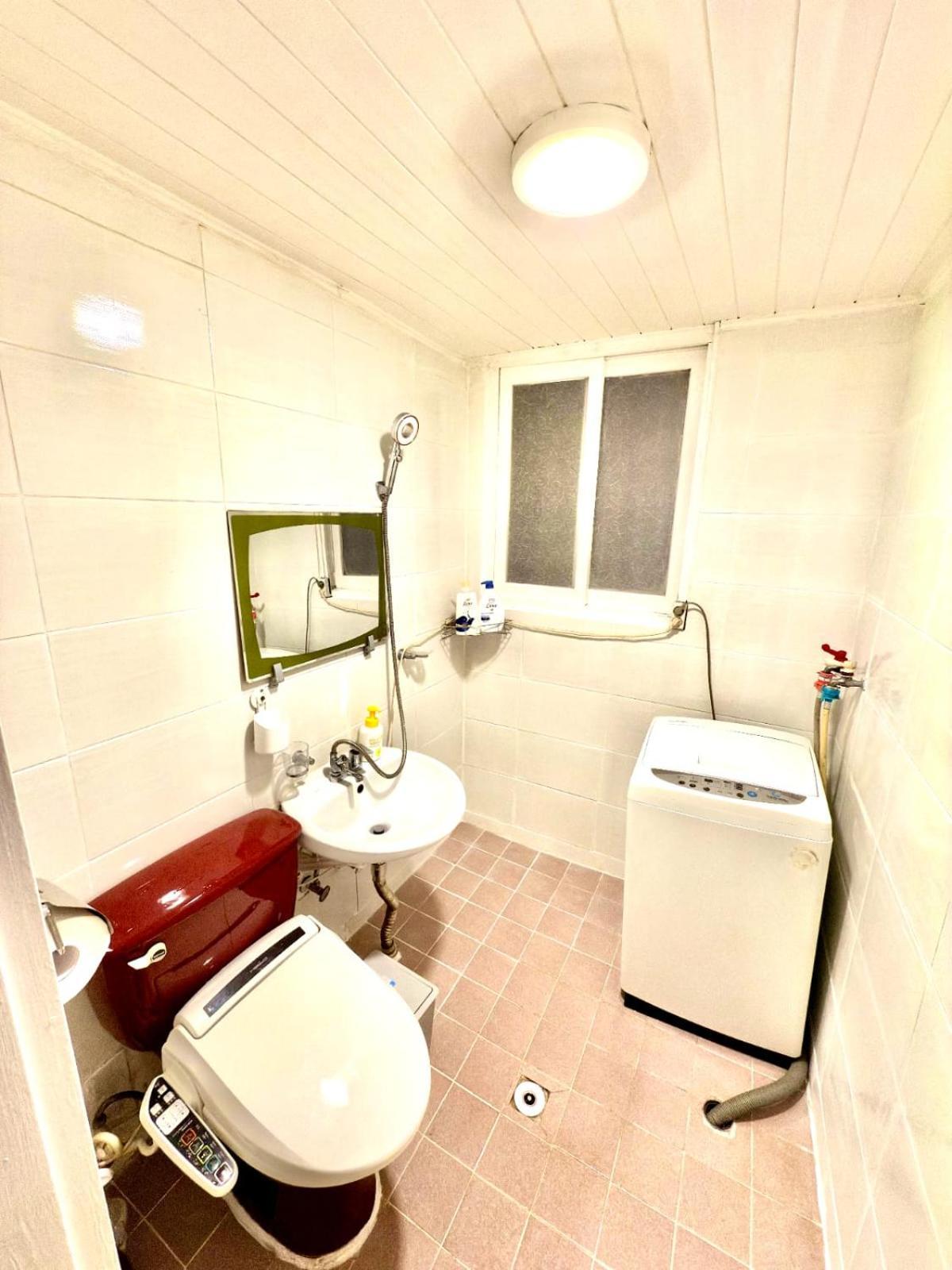 Private Family Home, 2-bedrooms Rumah liburan *